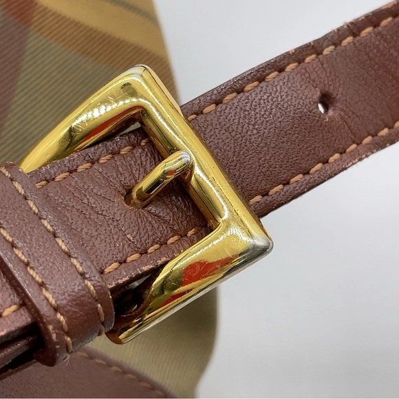 Authentic Burberry Nova Check
Leather Nylon Brown Khaki
Backpack - Picture 10 of 16